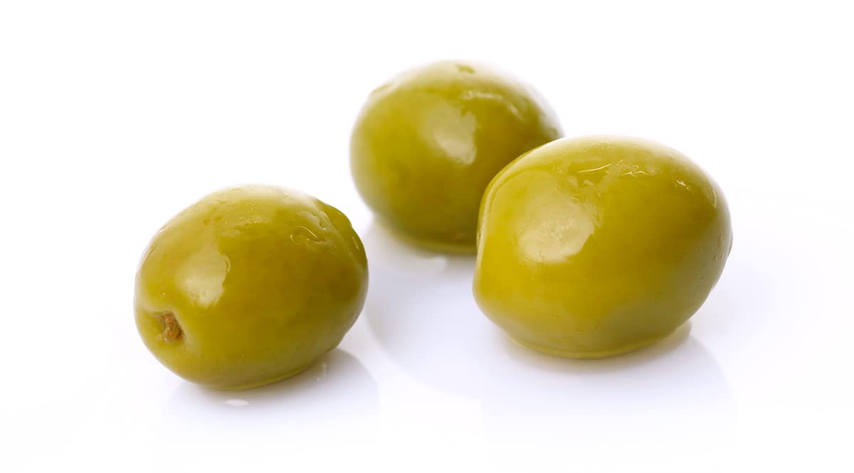Pack of 4 Variety Mix Olives in Vacuum, 2 Greek Olive Varieties with 4 flavors, Freshly Sealed Olives with Extra Virgin Oil 4X200g